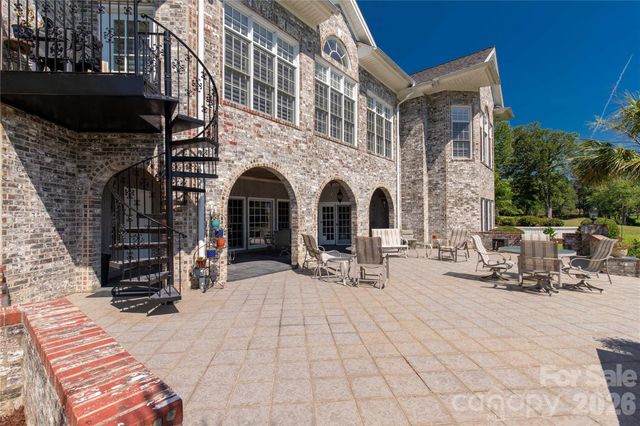 747 Shoreline Drive, Lancaster, SC 29720