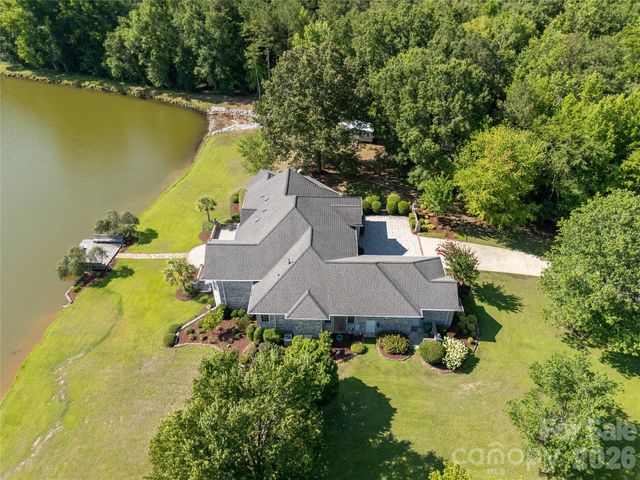 747 Shoreline Drive, Lancaster, SC 29720