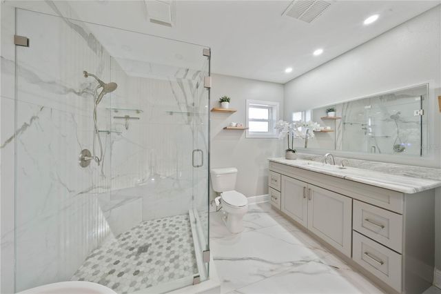 124 LAKE MOLLY AVENUE, Deland, FL 32724