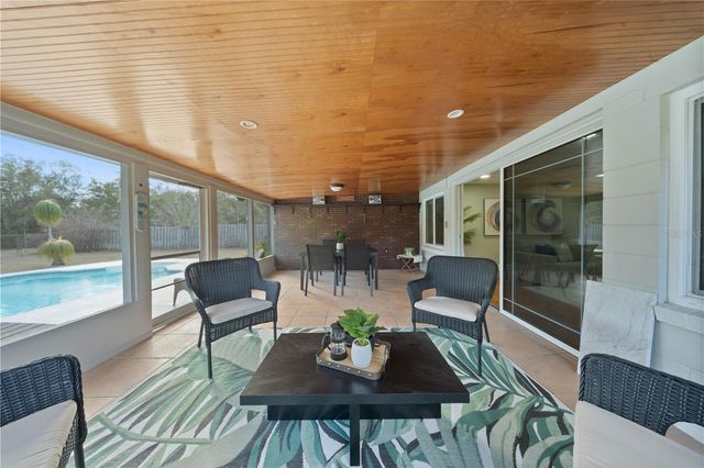 124 LAKE MOLLY AVENUE, Deland, FL 32724