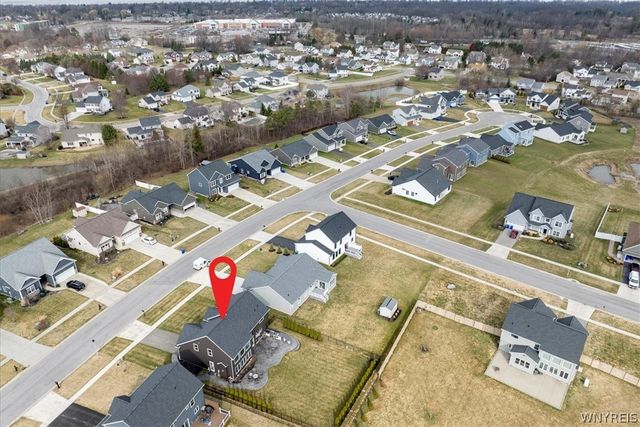 5489 Cooper Ridge, Hamburg, NY 14075