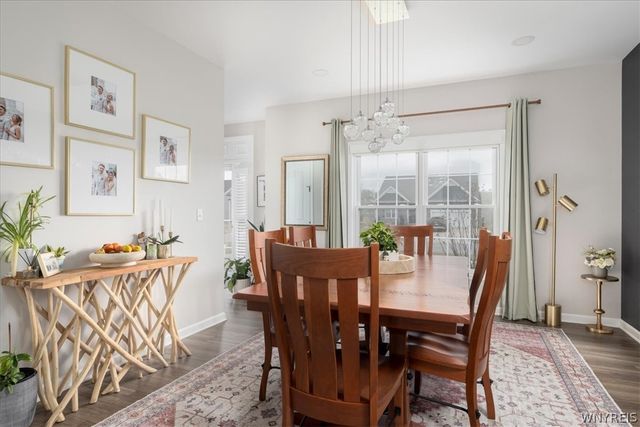 5489 Cooper Ridge, Hamburg, NY 14075