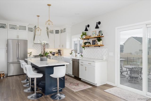 5489 Cooper Ridge, Hamburg, NY 14075