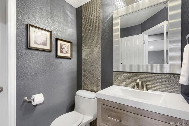 20538 E Weaver Drive, Aurora, CO 80016