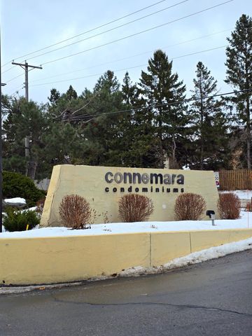 2455 Londin Lane E 117, Maplewood, MN 55119