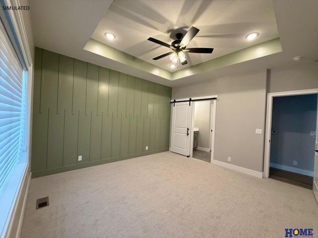 735 Regiment Road, Lincoln, NE 68527