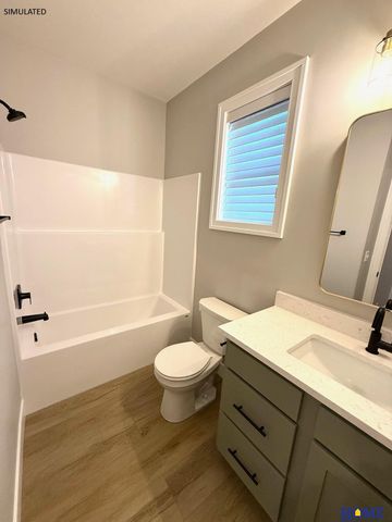 735 Regiment Road, Lincoln, NE 68527