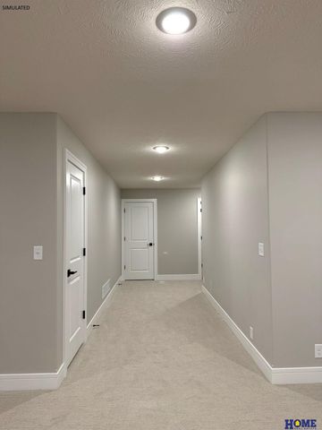 735 Regiment Road, Lincoln, NE 68527