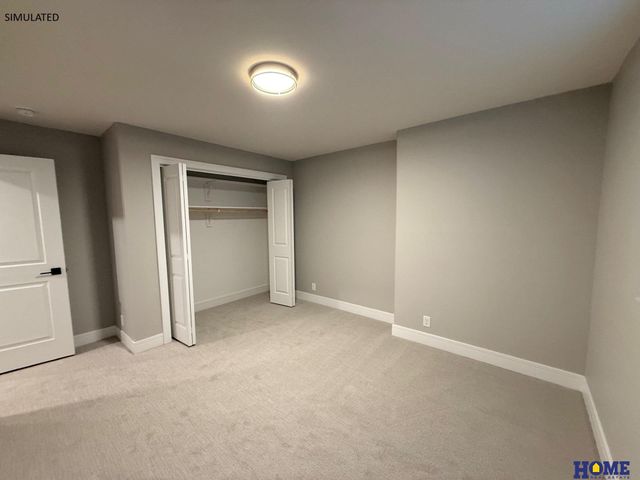 735 Regiment Road, Lincoln, NE 68527