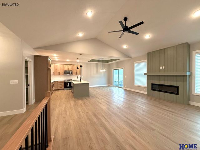 735 Regiment Road, Lincoln, NE 68527
