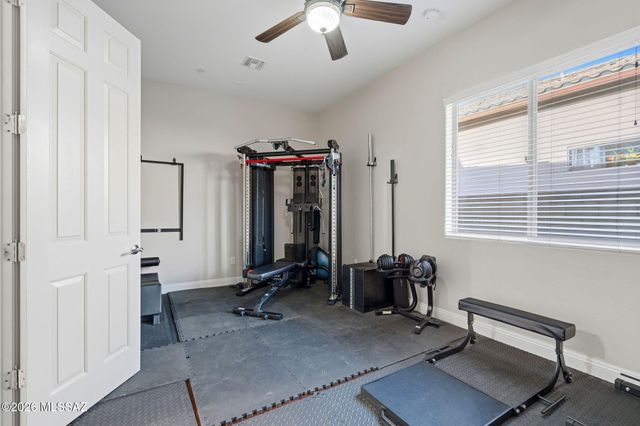 1220 W Calabria Court, Oro Valley, AZ 85755