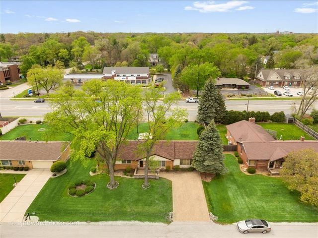 12524 S 71st Court, Palos Heights, IL 60463