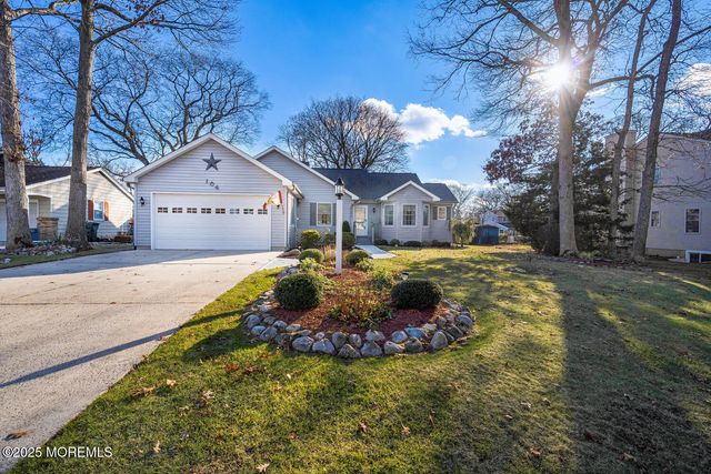 104 3rd Avenue, Tuckerton, NJ 08087