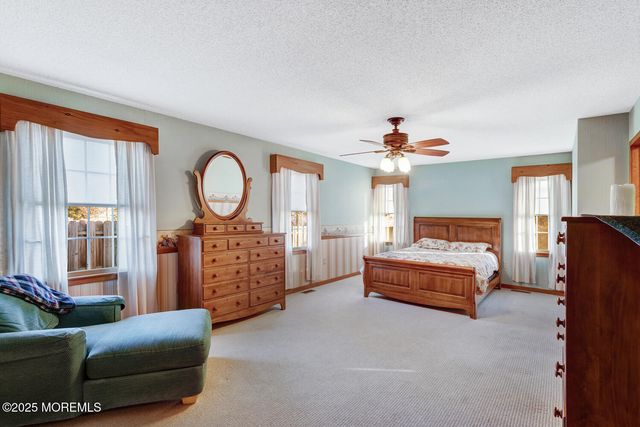 104 3rd Avenue, Tuckerton, NJ 08087