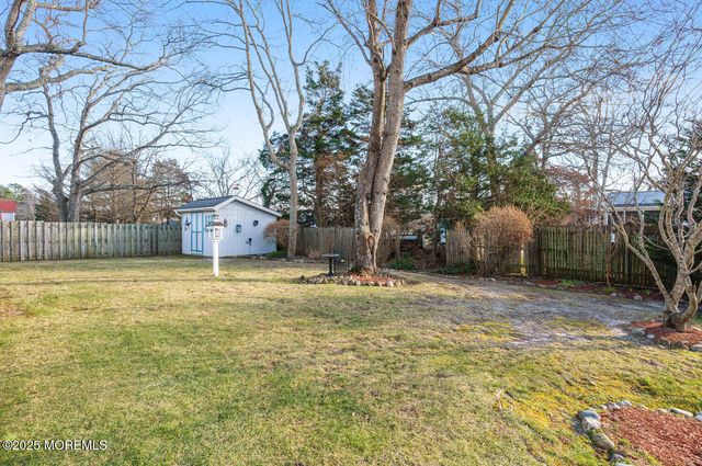 104 3rd Avenue, Tuckerton, NJ 08087