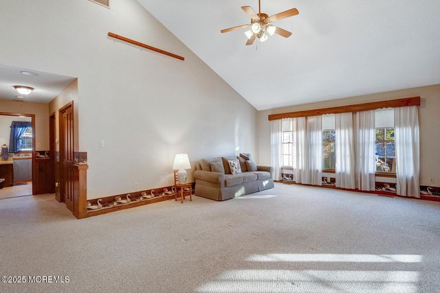 104 3rd Avenue, Tuckerton, NJ 08087