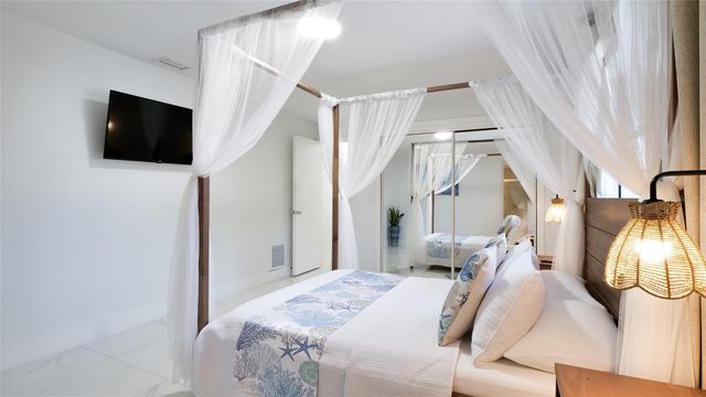 1307 NORMANDY CIRCLE, Palm Harbor, FL 34683