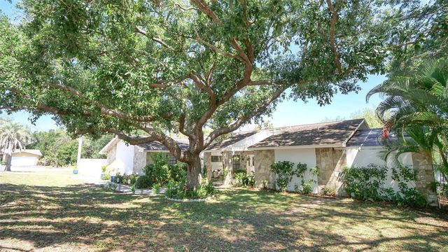 1307 NORMANDY CIRCLE, Palm Harbor, FL 34683