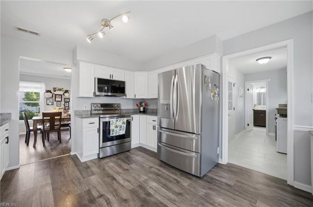 3205 Glastonbury DR, Virginia Beach, VA 23453