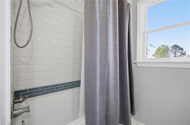 3205 Glastonbury DR, Virginia Beach, VA 23453