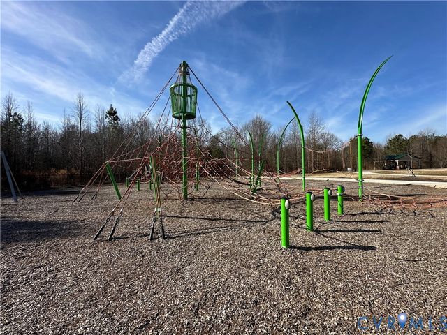 4400 Treely Rd, Chester, VA 23831