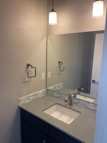 1668 Bull Lea Drive SE, Albuquerque, NM 87123