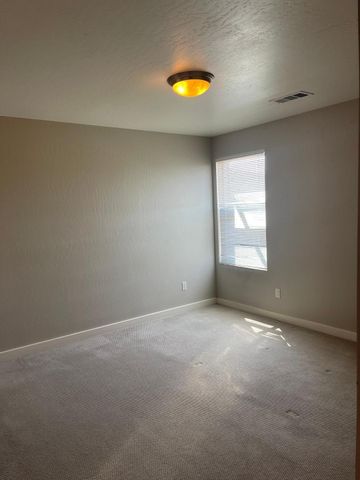 1668 Bull Lea Drive SE, Albuquerque, NM 87123