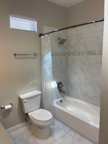 1668 Bull Lea Drive SE, Albuquerque, NM 87123