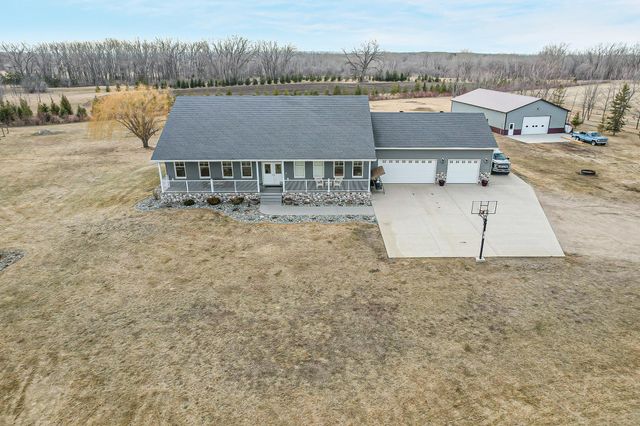 18779 35th Avenue N, Hawley, MN 56549