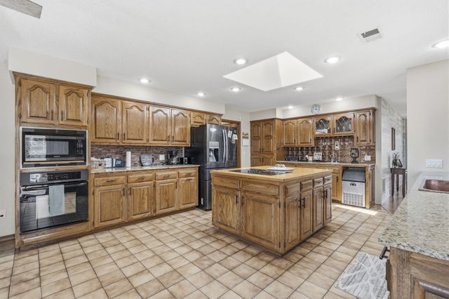 56 James View Road, Kimberling City, MO 65686