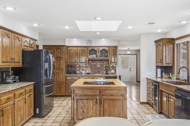 56 James View Road, Kimberling City, MO 65686