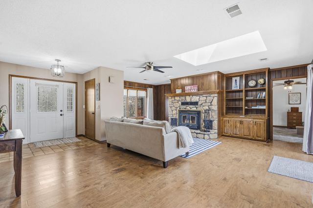 56 James View Road, Kimberling City, MO 65686