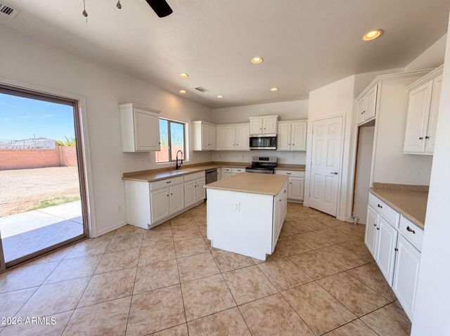 3269 N 301ST Drive, Buckeye, AZ 85396