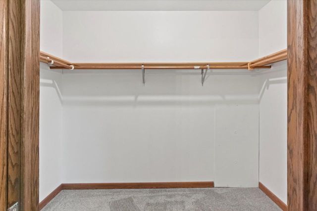 2712 Welsh COURT #2714, Waukesha, WI 53188