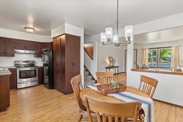 2712 Welsh COURT #2714, Waukesha, WI 53188