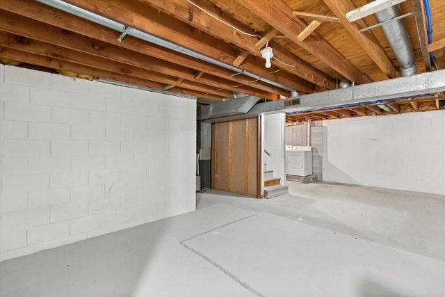 2712 Welsh COURT #2714, Waukesha, WI 53188