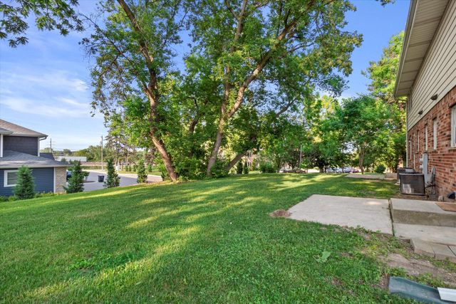 2712 Welsh COURT #2714, Waukesha, WI 53188