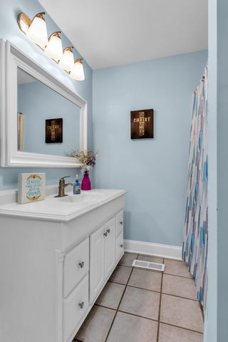 3639 Laura Ridge Rd, Smyrna, TN 37167