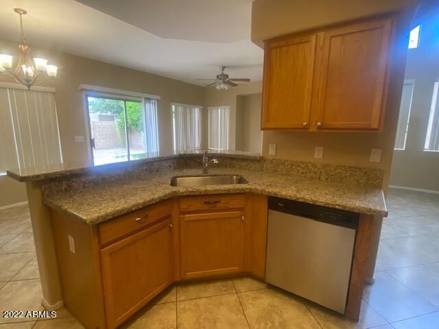 10050 E Carmel Avenue, Mesa, AZ 85208