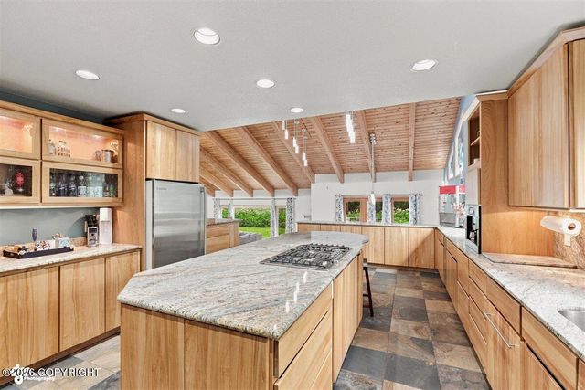 8670 Kushtaka Circle, Anchorage, AK 99504