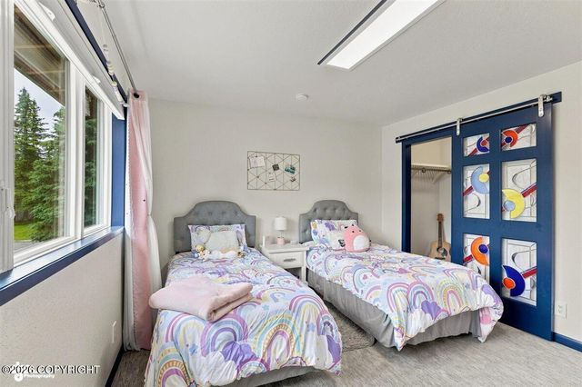 8670 Kushtaka Circle, Anchorage, AK 99504