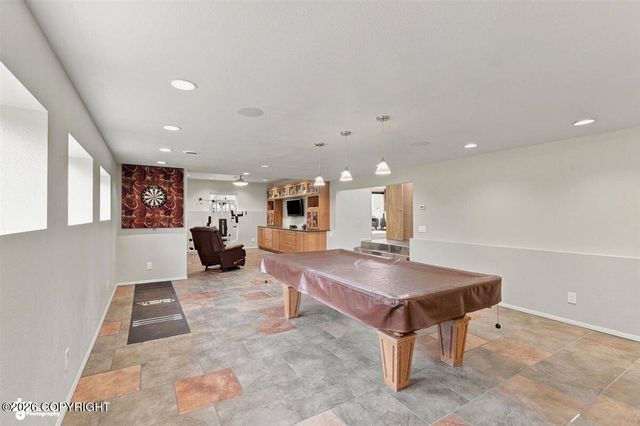 8670 Kushtaka Circle, Anchorage, AK 99504