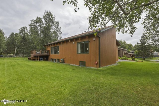 8670 Kushtaka Circle, Anchorage, AK 99504