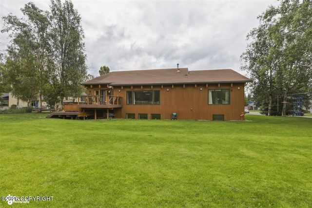 8670 Kushtaka Circle, Anchorage, AK 99504