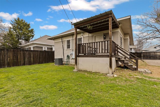 1632 Washington Avenue, Fort Worth, TX 76104