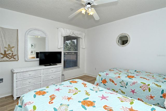 5221 MAHOGANY RUN AVENUE 223, Sarasota, FL 34241