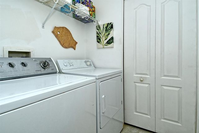 5221 MAHOGANY RUN AVENUE 223, Sarasota, FL 34241