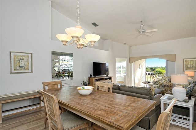 5221 MAHOGANY RUN AVENUE 223, Sarasota, FL 34241