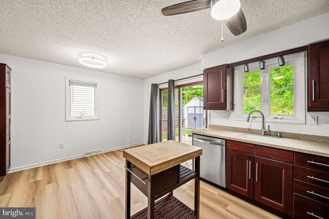 503 BLOOMFIELD AVE, Drexel Hill, PA 19026