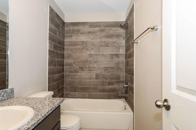 12469 Lake Conroe Hills Drive, Willis, TX 77318